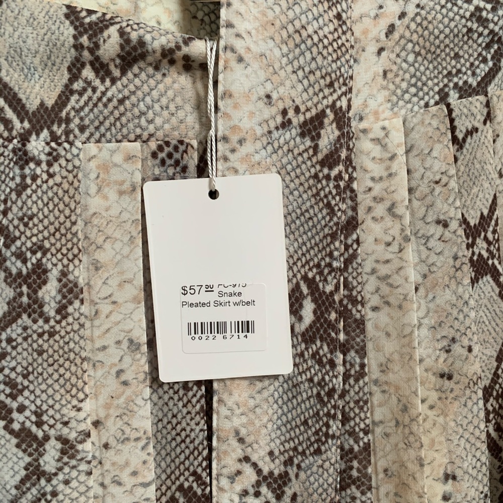 Snakeskin print skirt